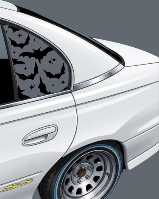 Twinkle bats quarters